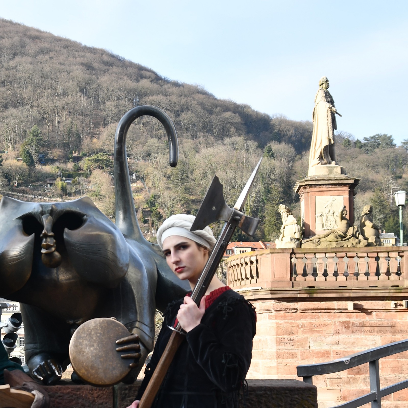 Henker, Hexen, Hübschlerinnen